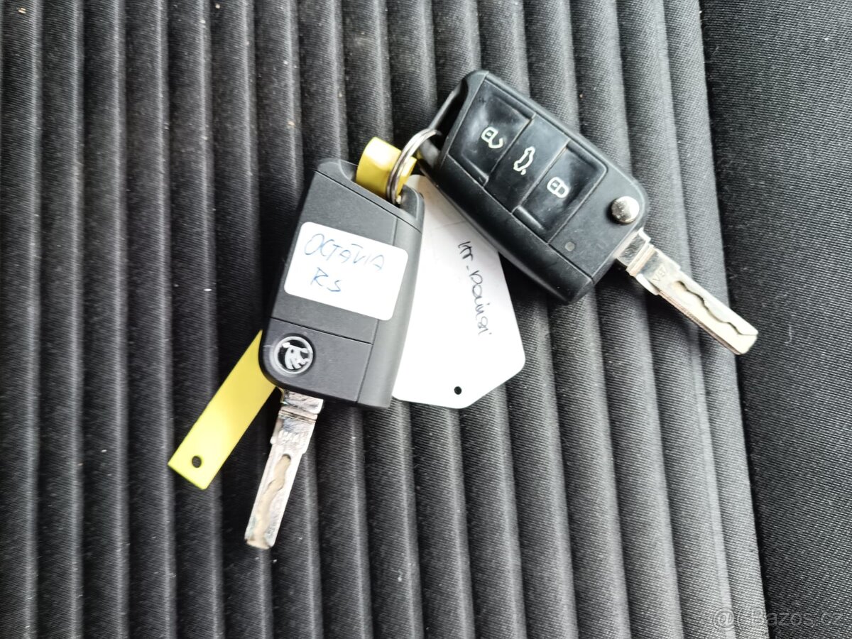 ŠKODA OCTAVIA RS - NA PREDAJ - 9