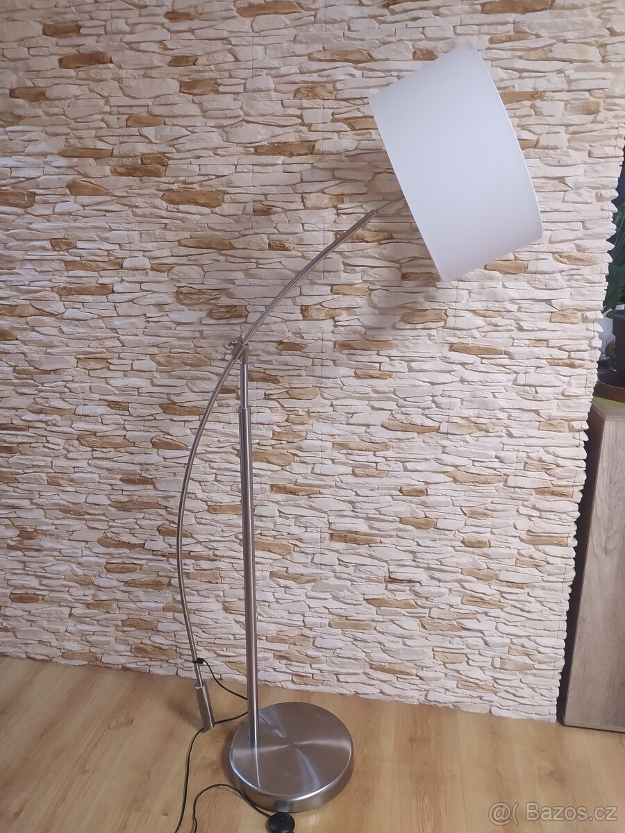 MODERNÍ LAMPA IKEA - 9