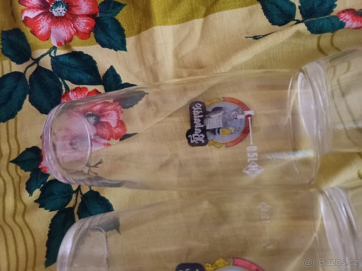 Prodám pivní skleničky Bakalář 0,5 l - 9