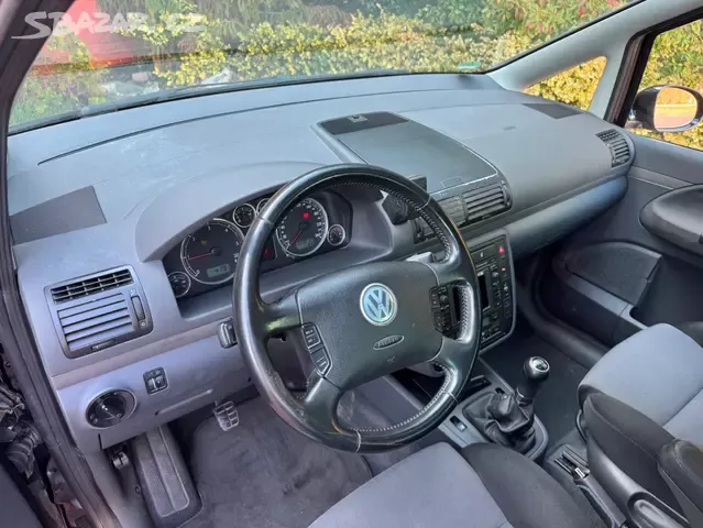VW Sharan 2.0 TDI 103kW,Tažné,7.Míst,digi.klima. - 9