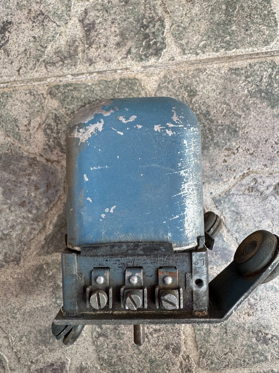 díly na automobil Wartburg - 9