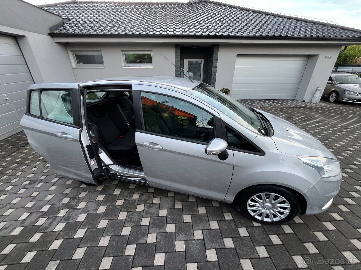 Ford B-max 1.0 74 kw - velká výbava - nová STK - 9
