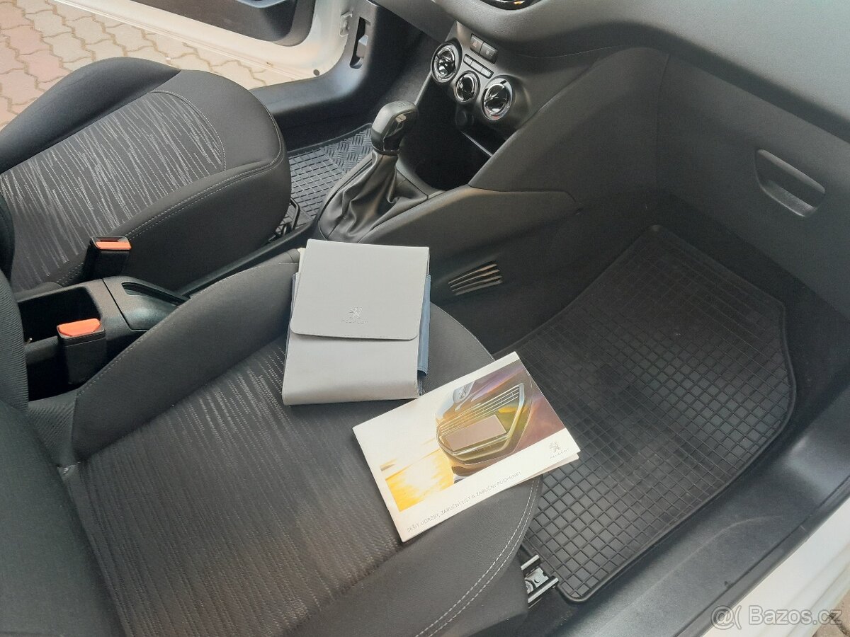 Peugeot 208 1,2i 60KW - 9