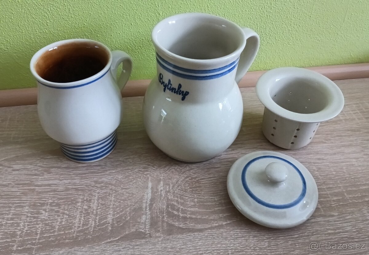 DROBNÉ VĚCI DO KUCHYNĚ A KERAMIKA - 9