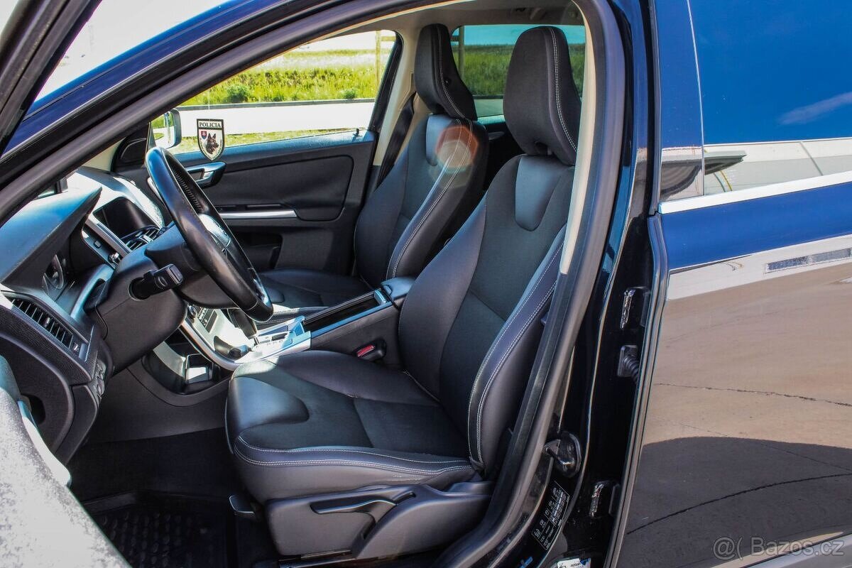 Volvo XC60 D5 AWD 4X4 - 9