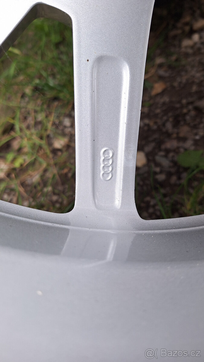 Prodám originální zimní Audi sadu R19 na Audi A6 C7, Audi A7 - 9