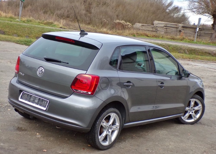 Volkswagen Polo 1.4 - 9