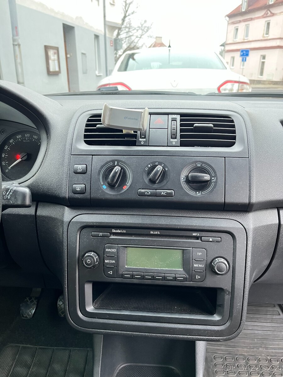 Škoda Fabia II 1.4 63kw - 9