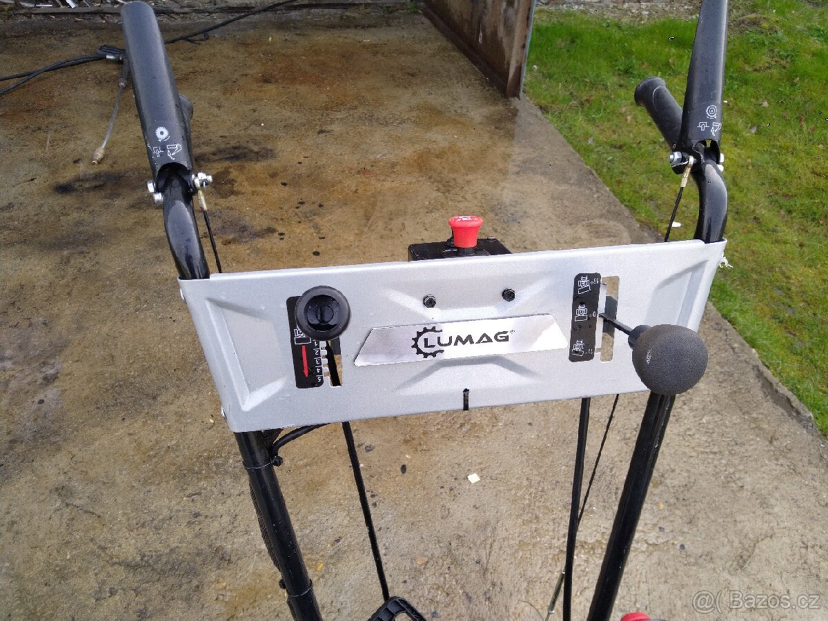 Zametaci stroj dvoumotorový 150 cm - 9