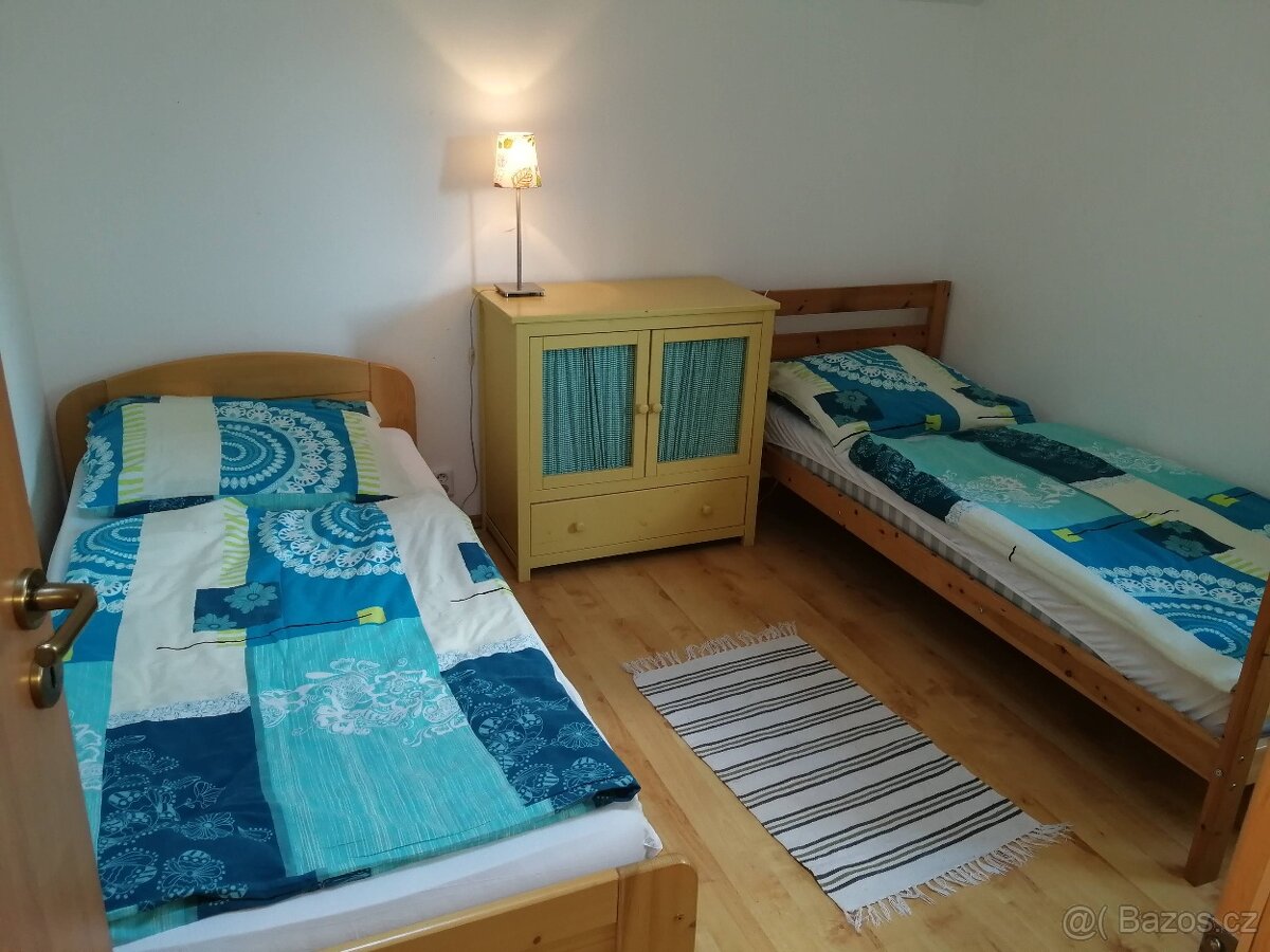 Silvestr na chatě u řeky - 9