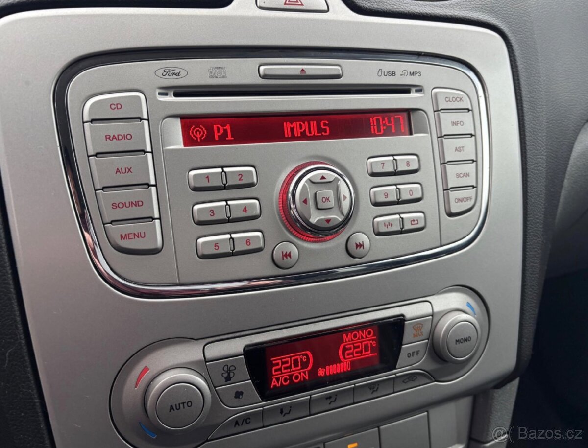 FORD FOCUS 1.6 77 KW AMBIENTE - BENZÍN - 3 DVEŘOVÝ HATCHBACK - 9