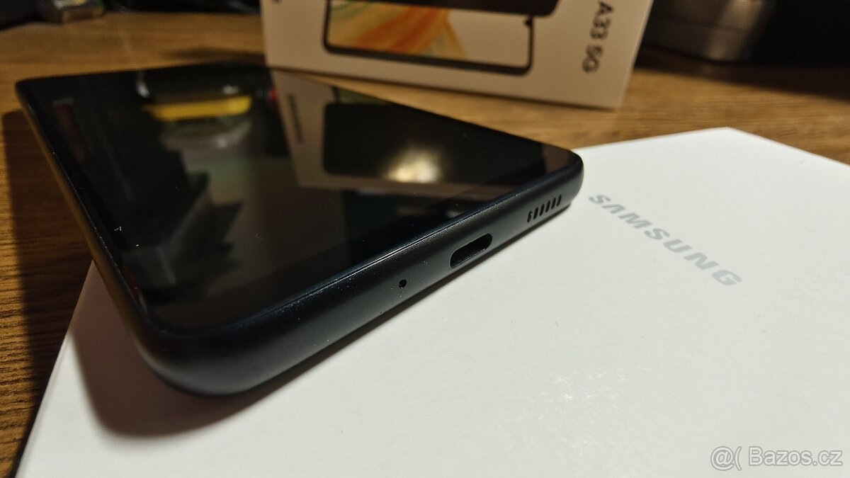 mobilní telefon Samsung Galaxy A33 5G, 6/128 GB černý - 9