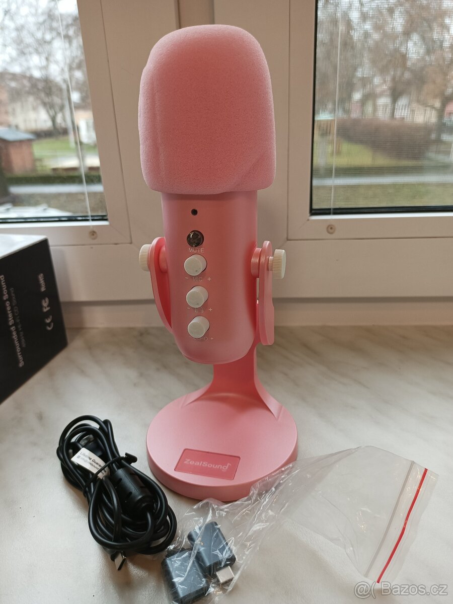 Nový studiový mikrofon pro streamování a hraní - 9