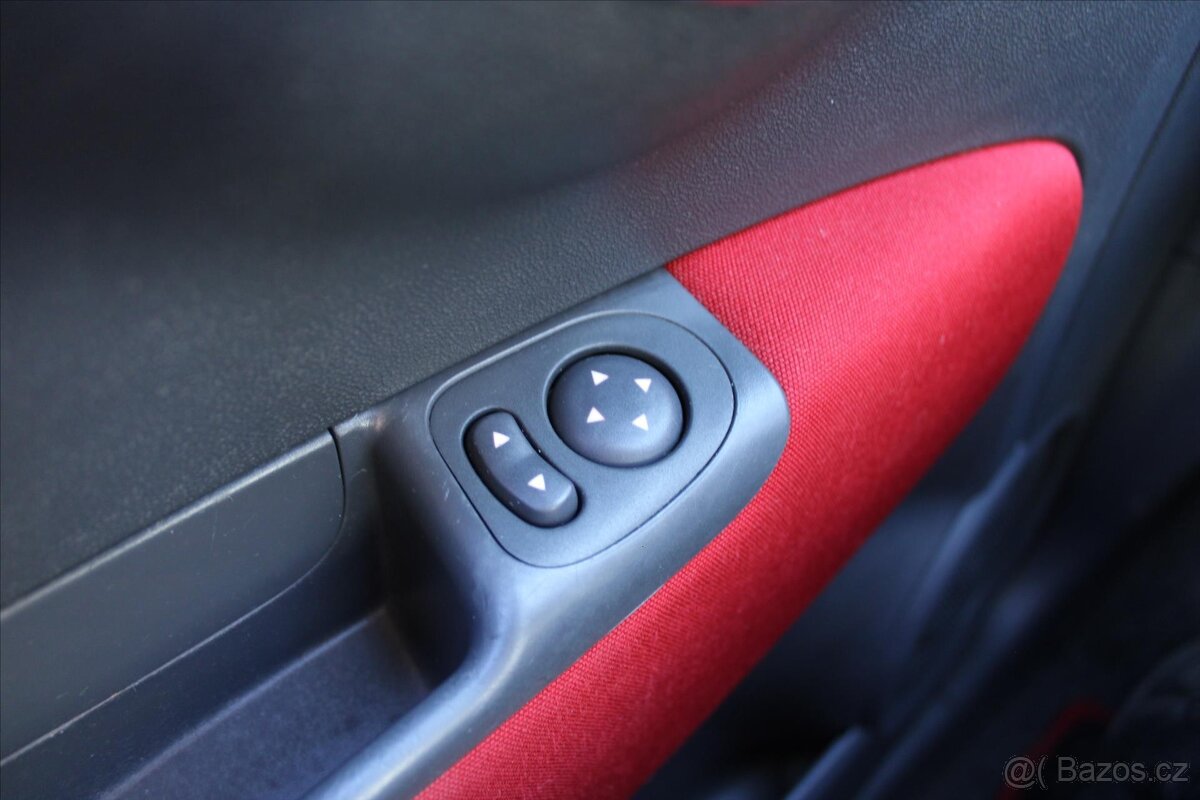 Fiat 500 1.2i PANORAMA CITY SERVO (2012) - 9