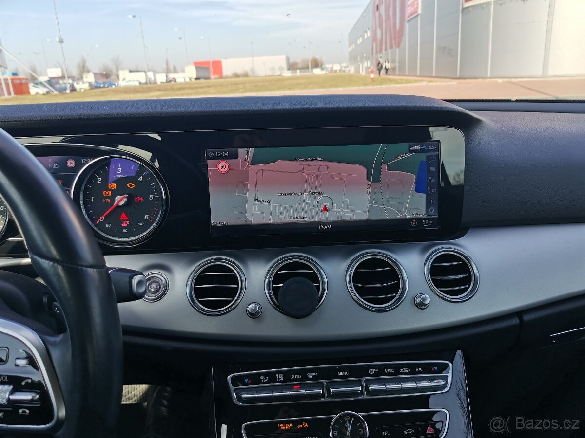 Prodám Mercedes-Benz E220d - 9