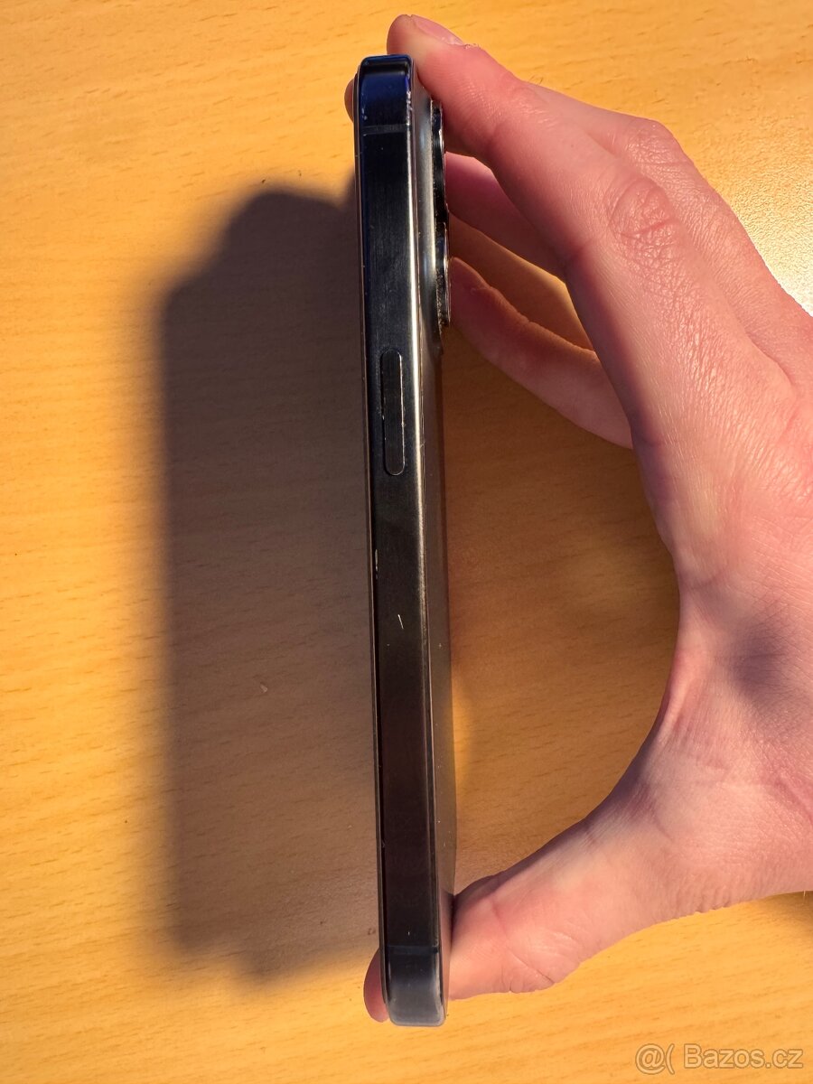 iPhone 15 Pro 128 GB - 9