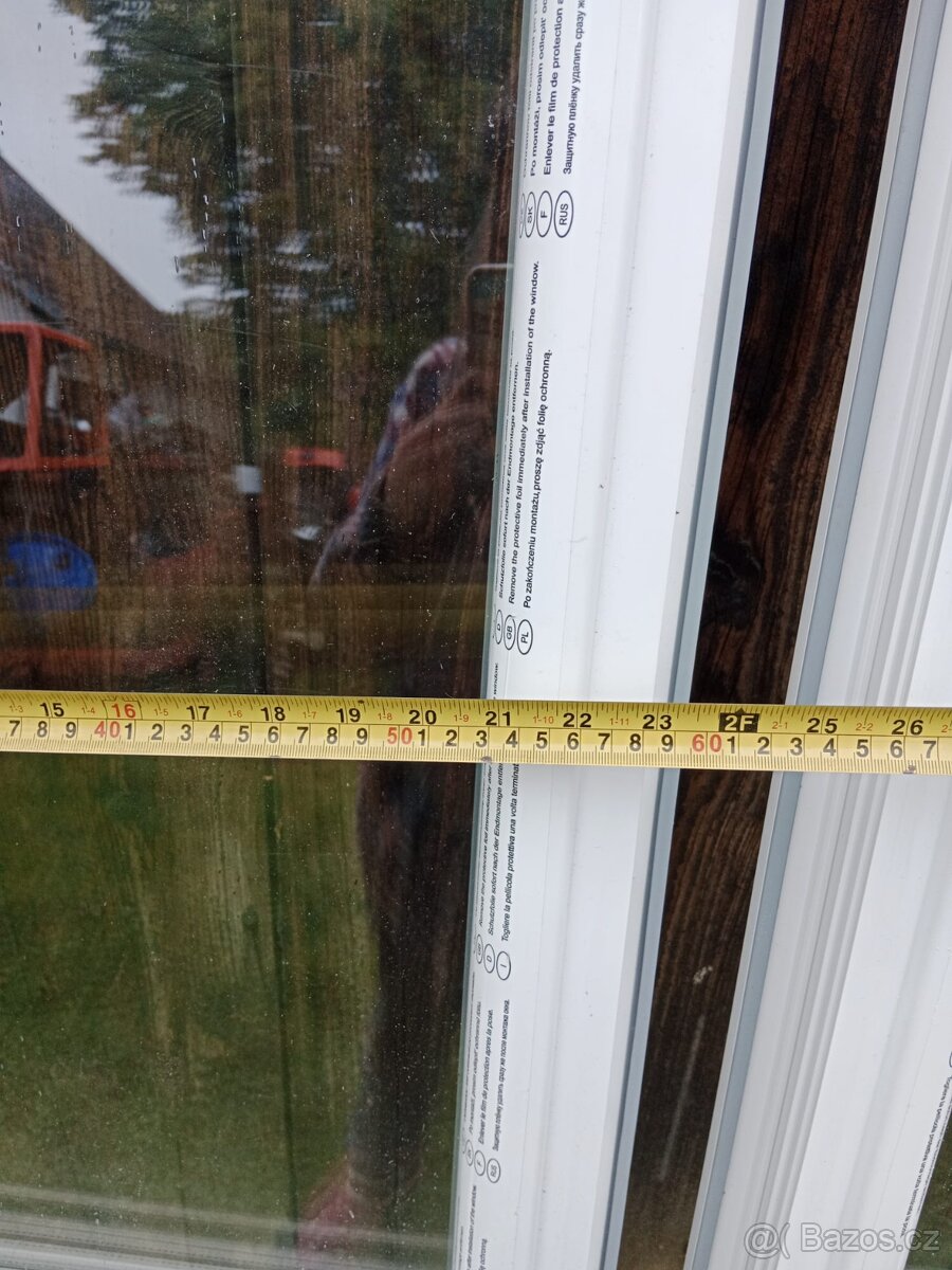 Balkonové dvoukřídlé dveře a okno - 9