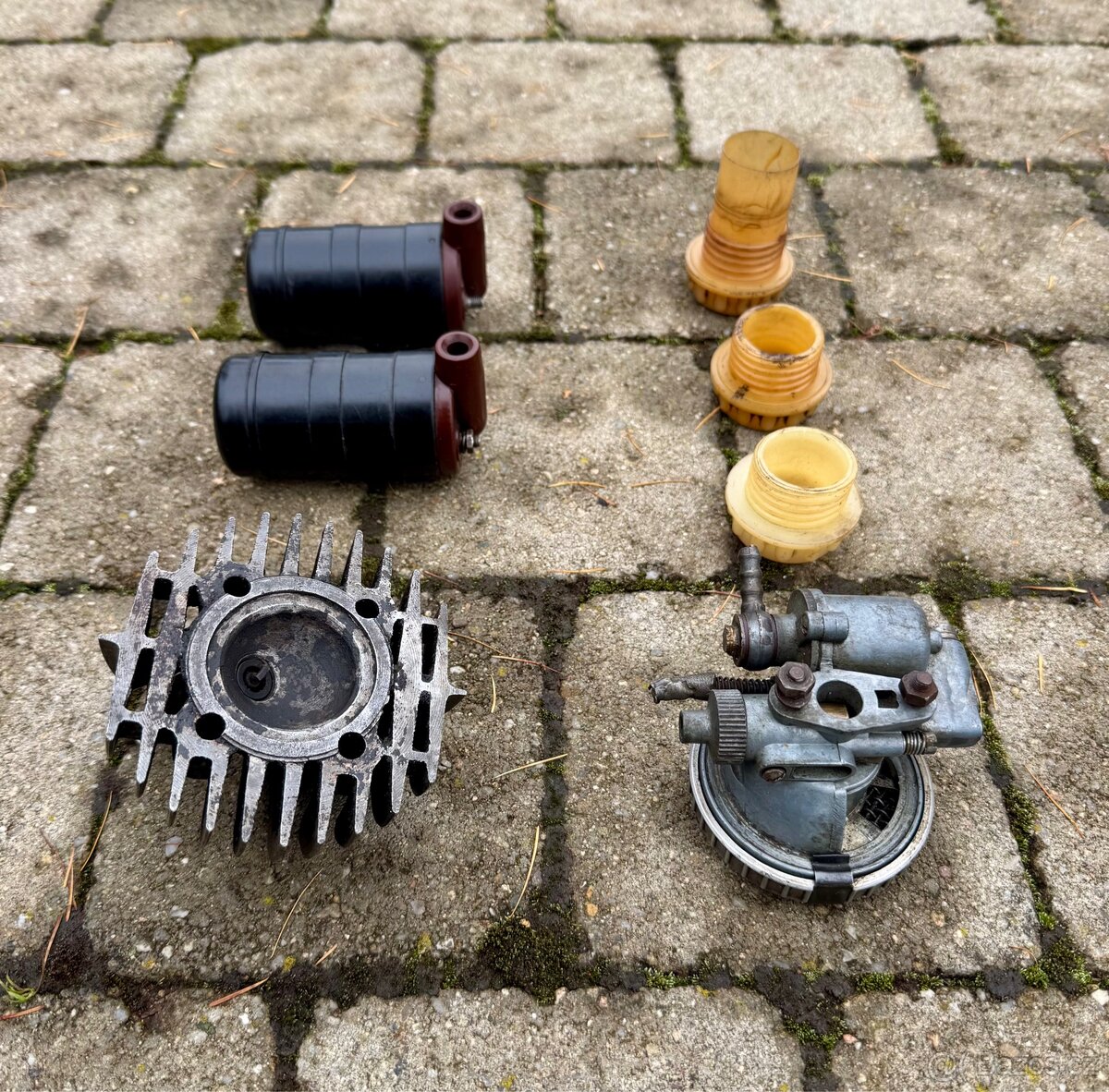 Jawa 50 pařez, pionýr - díly - 9