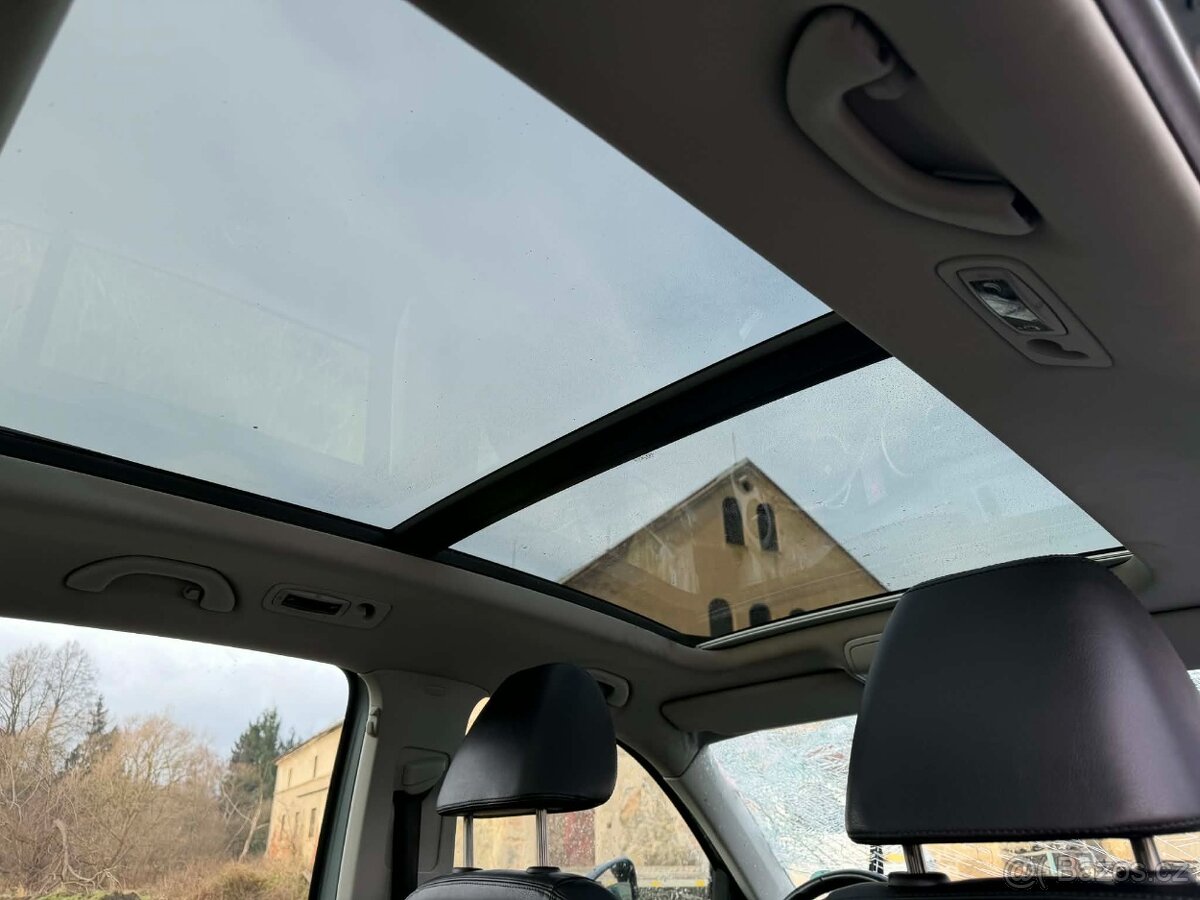 Vw tiguan 2.0TDI 103 KW 4X4 DSG - 9