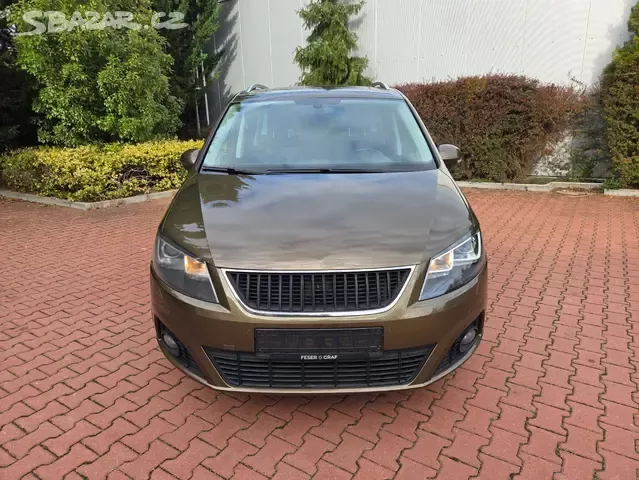 Alhambra 2.0TDI/125kW DSG,7.míst,xenon,tažné,kamera,navi - 9