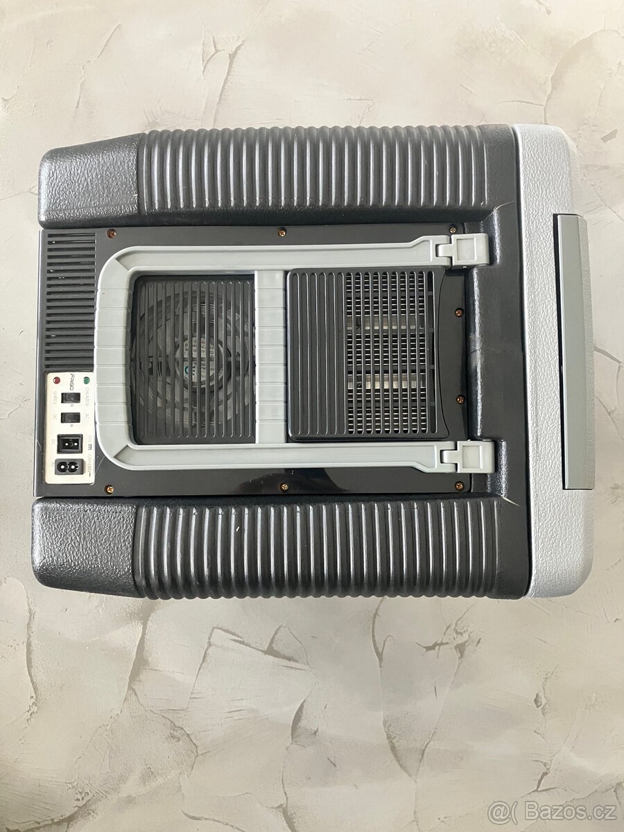 Multifunkční termoelektrická lednička Avenberg - 9