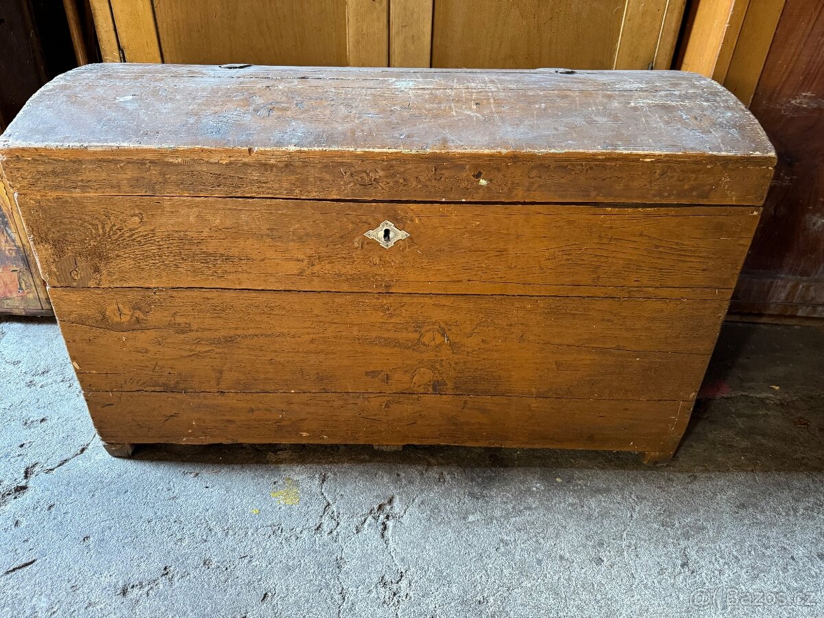 Starožitné truhly - 9
