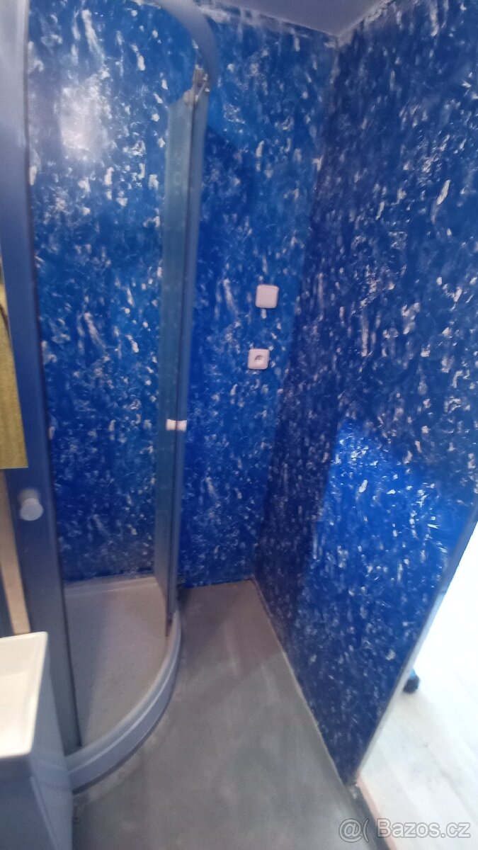 Pronajmu byt v Hostinném - 9