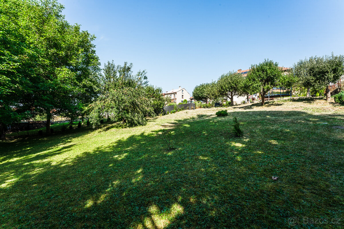 Prodej stavebního pozemku Velké Meziříčí - 9