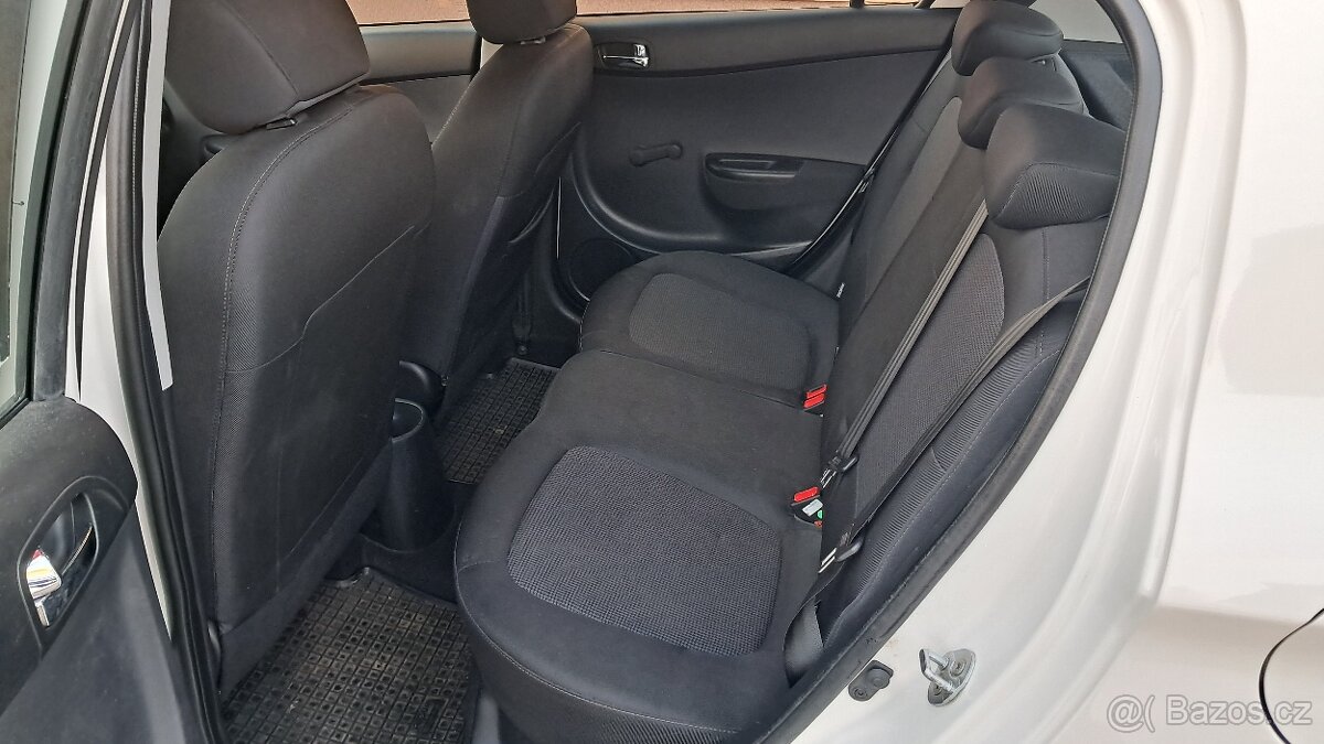 Hyundai i20, 1.2i / KLIMATIZACE ČR - 9