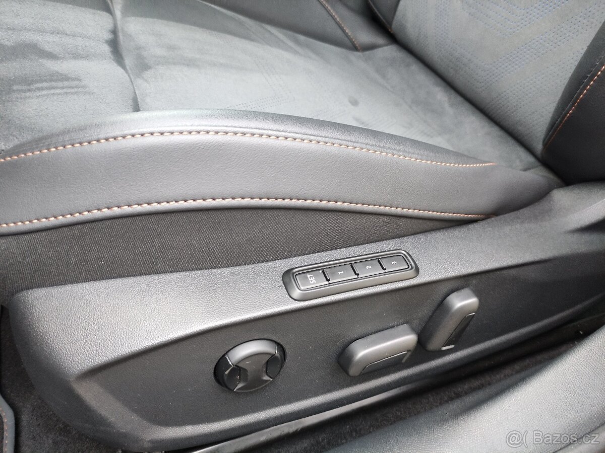 Cupra Formentor TSi VZ333 VIRTUAL MATRIX KAMERA TAŽNÉ MY25 - 9