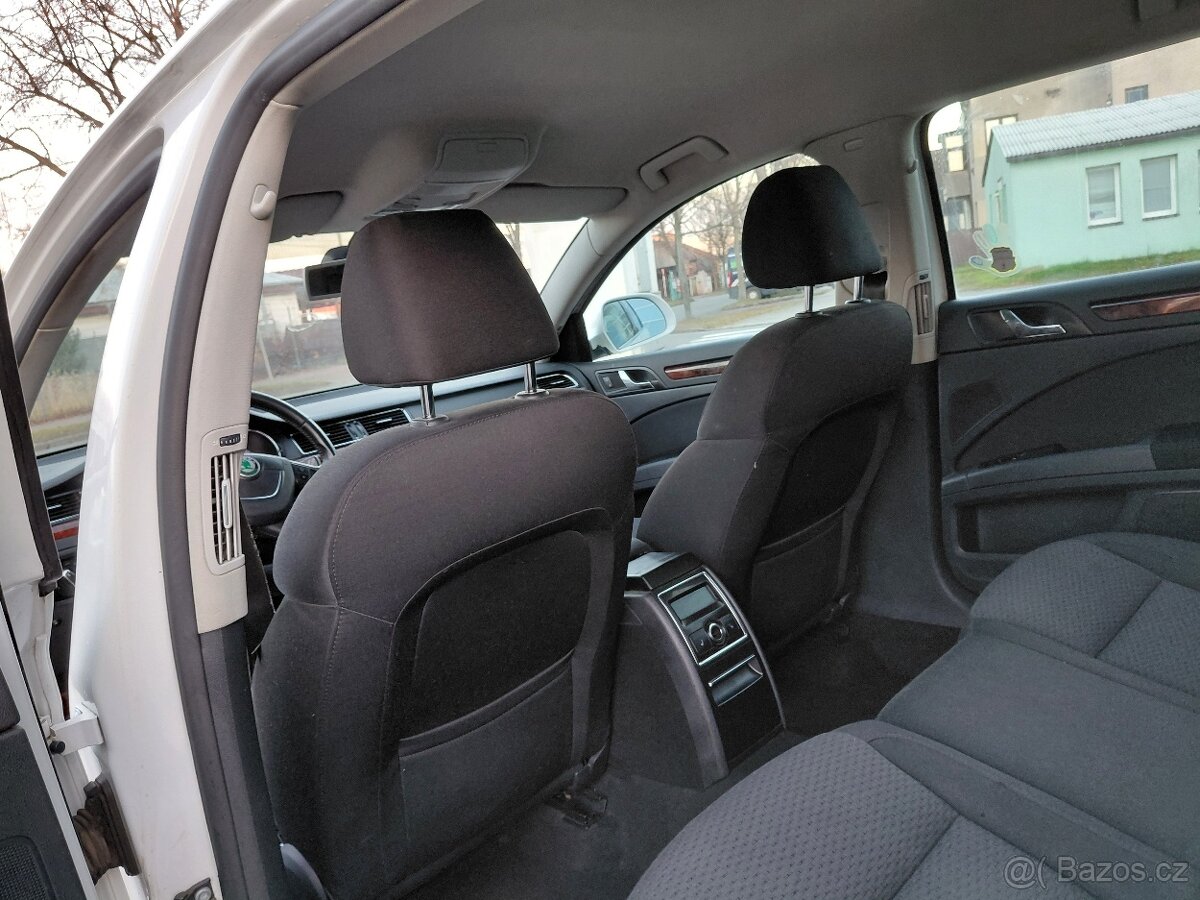 Škoda Superb 2.0tdi 2013 - 9