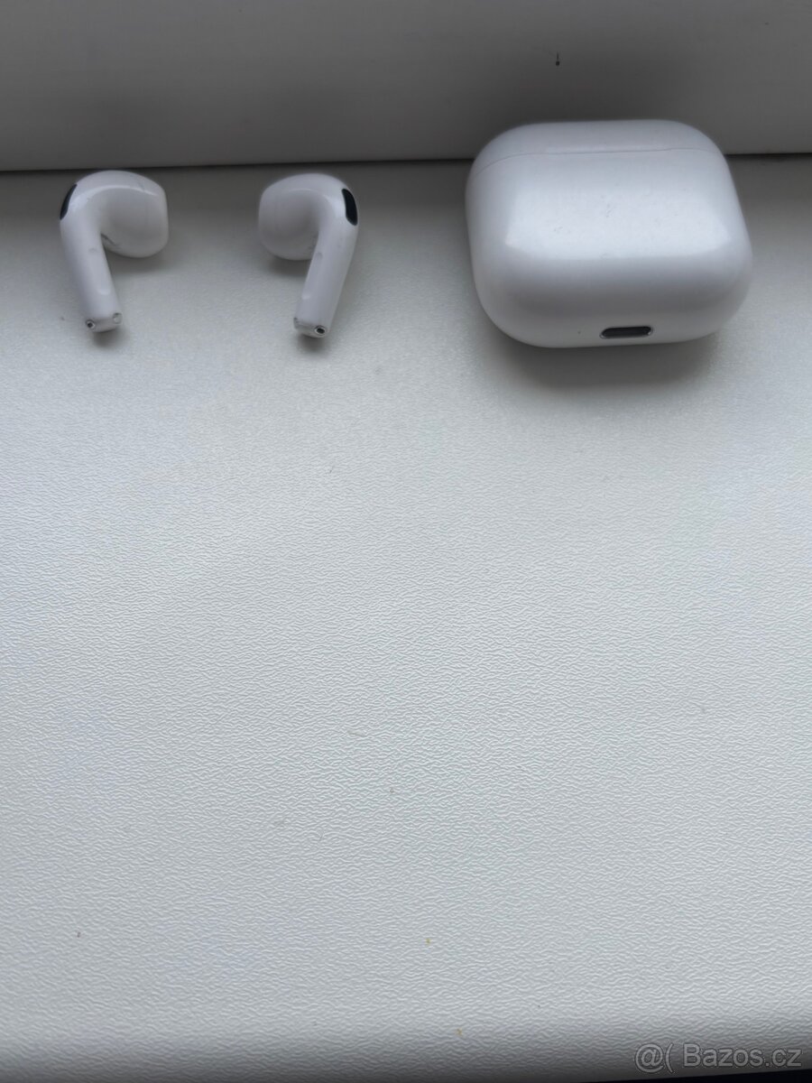 AirPods 4 - 9