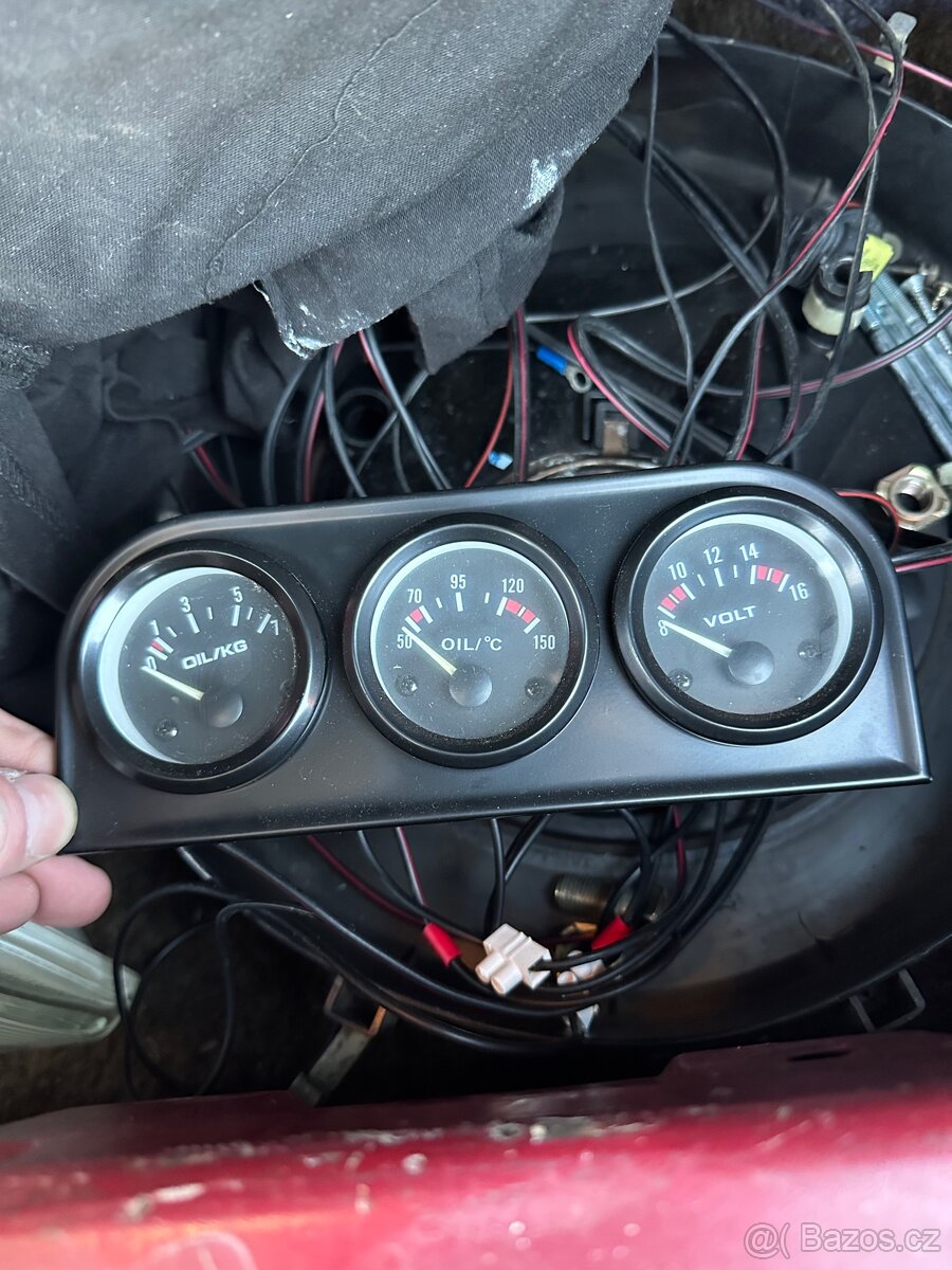 Škoda favorit díly - 9