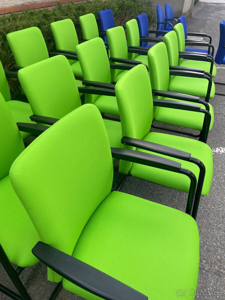 Zasedací židle, křesla, konferenční stolky atd. - 9