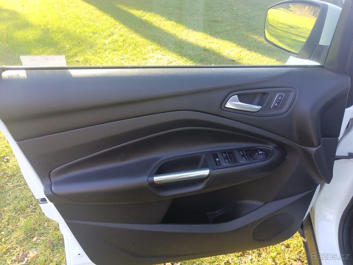 Ford Kuga 4X4 2.0 TDCI - 9