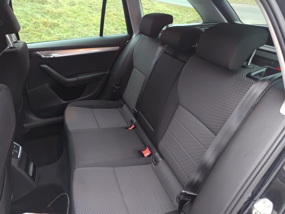 Škoda octavia 1.4 i 110 kw 6 kval 2016 koupeno CZ - 9