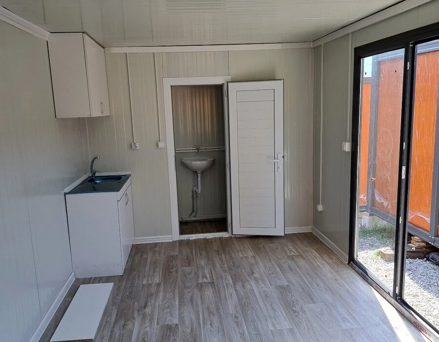 Obytný kontejner se sociálním zařízením 3x6m.FLATPACK - 9