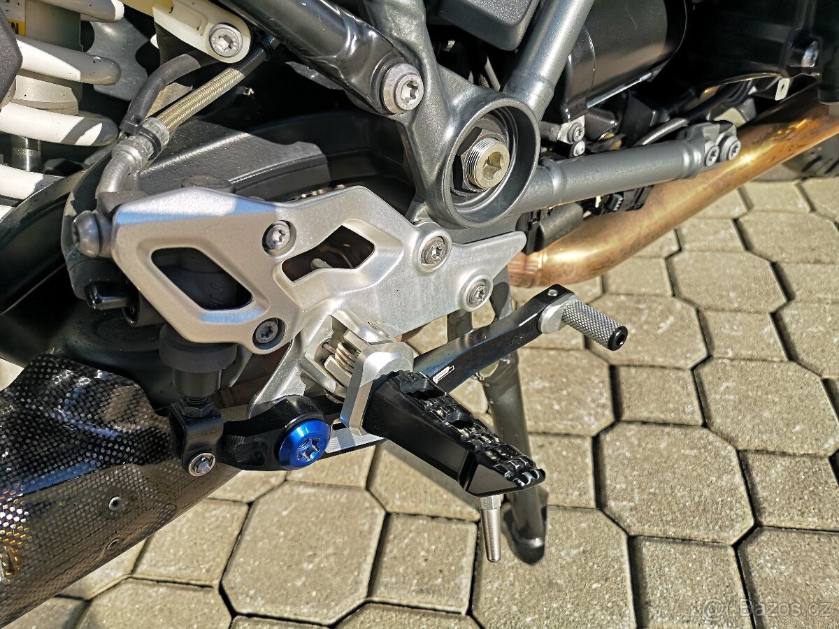 BMW R1250RS r.v.08/2020, 1.majitel, nové v ČR, top stav - 9