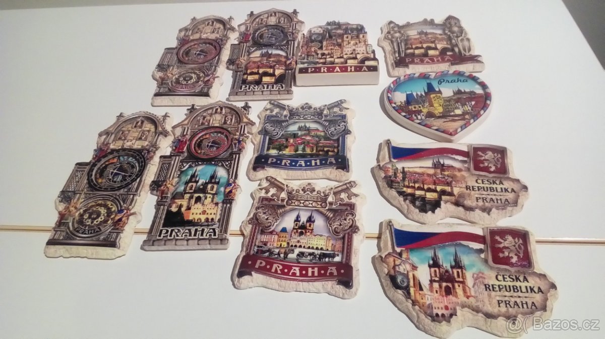 SUVENIRY-HODINY A MAGNETY 30-430Kč - 9