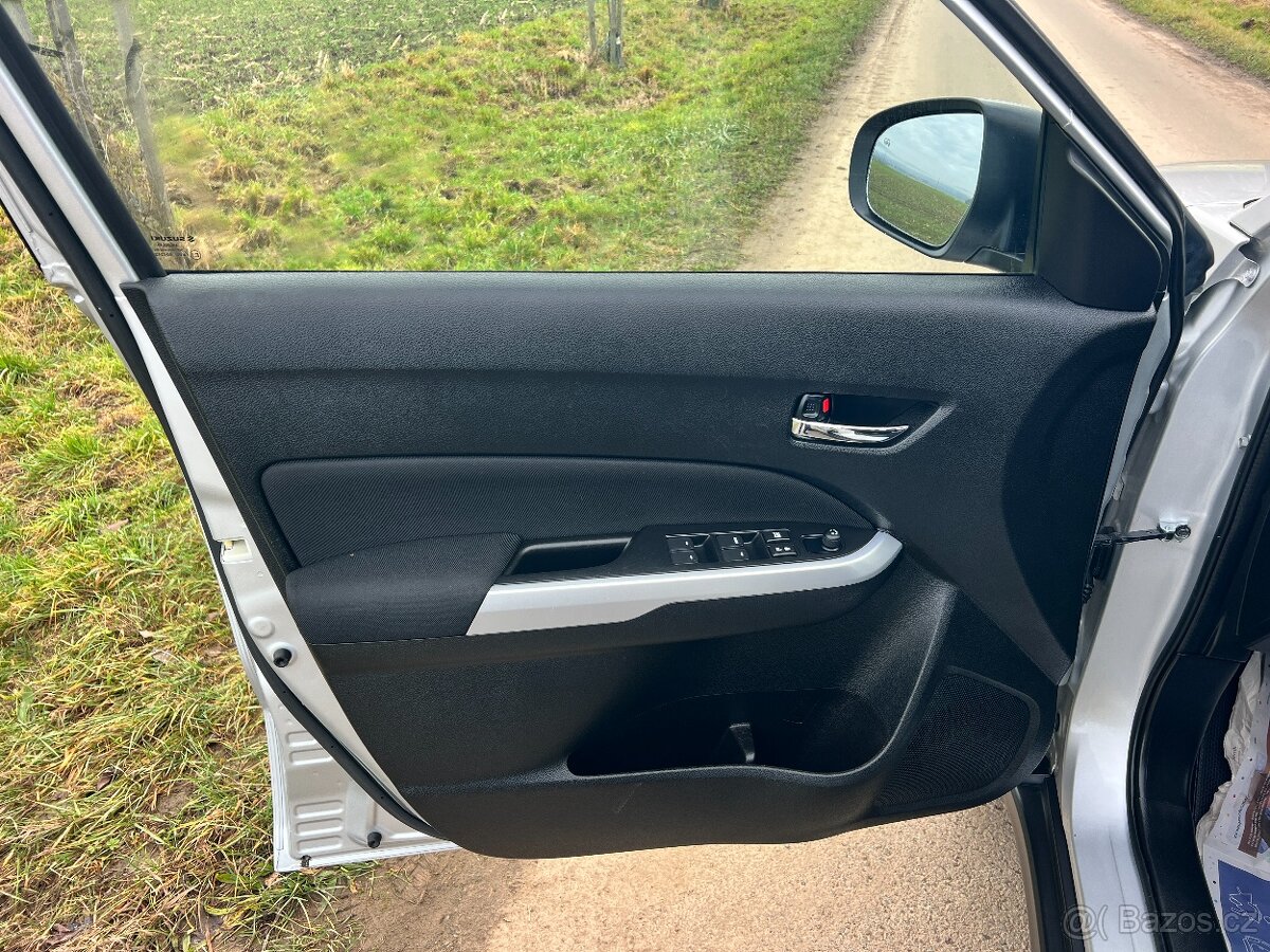 ► SUZUKI VITARA 1.6 VVT 88KW STYLE LED-NAVI-KAMERA 92TKM - 9