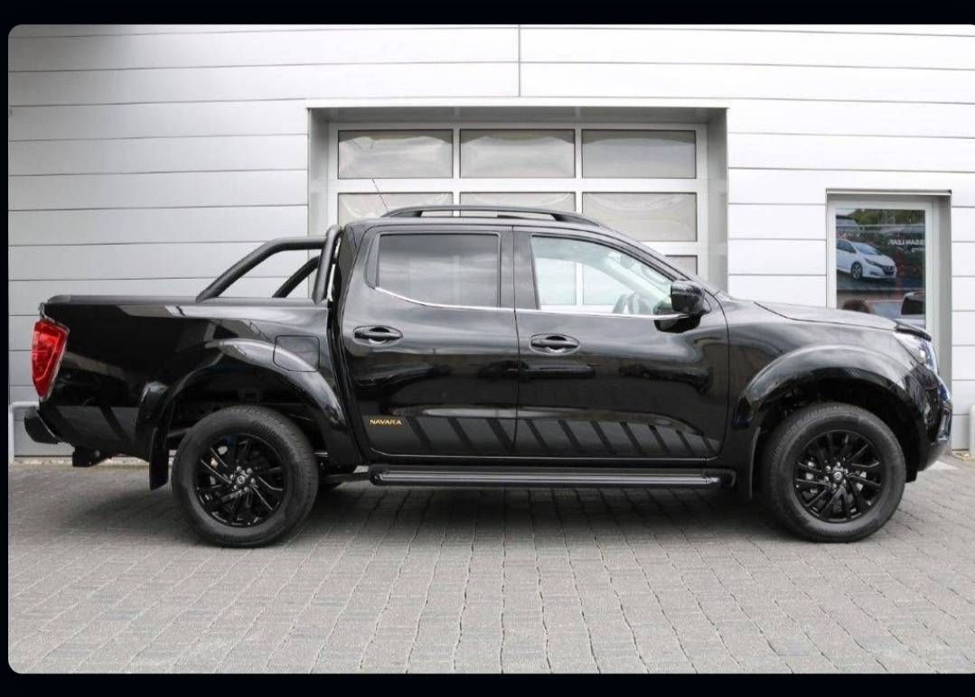 Nissan Navara DoubleCab TOP Stav - 9
