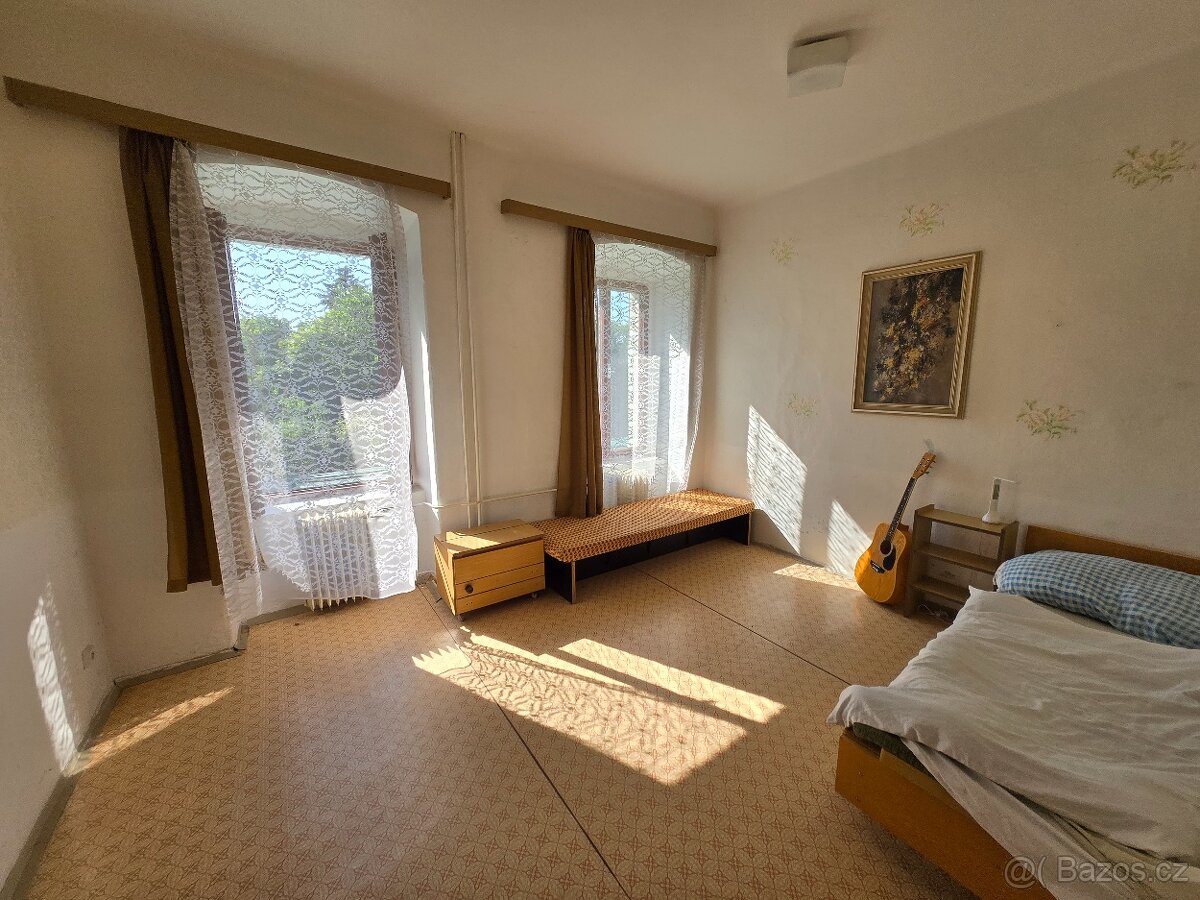 Ubytovací areál, pozemek 9376 m2. - 9