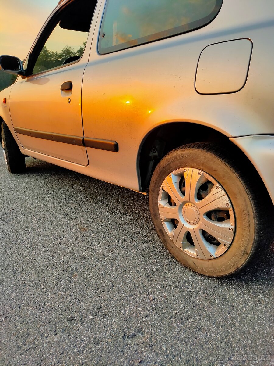 Nissan Micra K11 1.0 40kw - 9