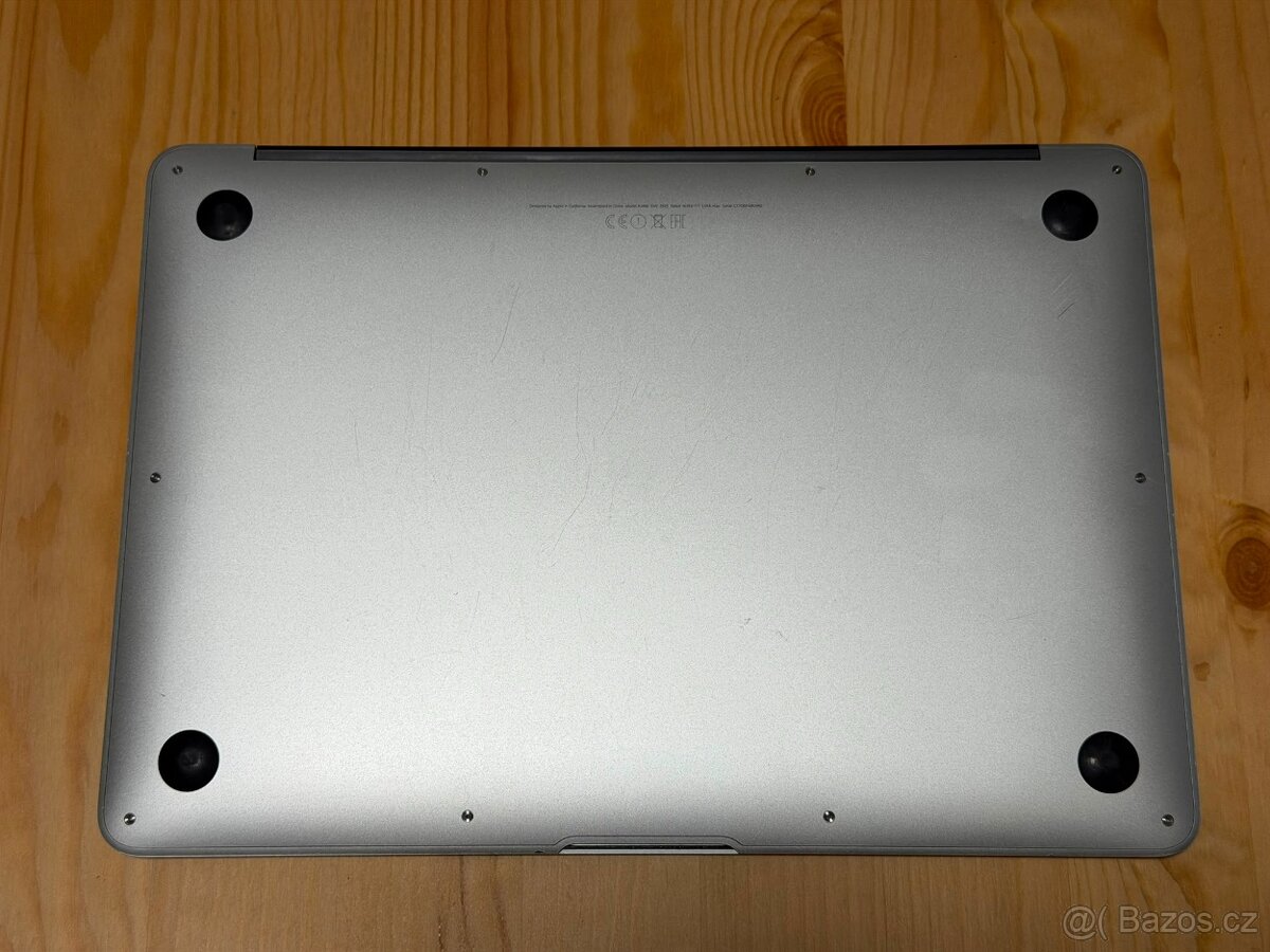 Apple MacBook Air 13" (2015), i5, 4GB, 128GB SSD - 9