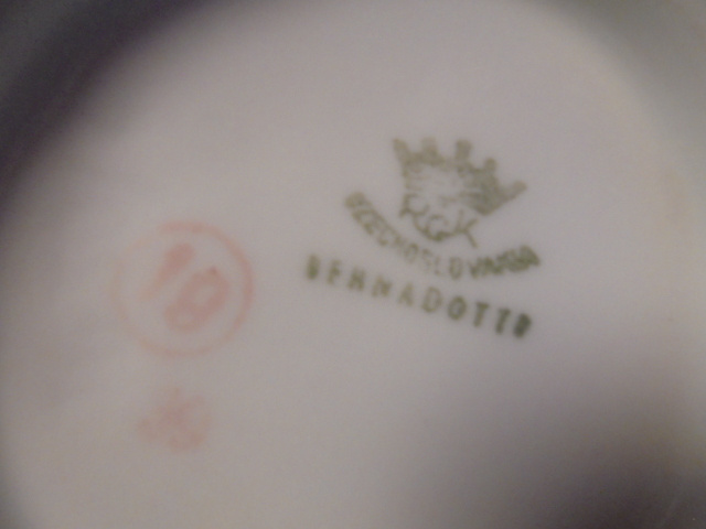 Jidelní souprava - 9