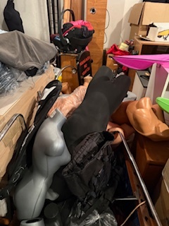 VYBAVENÍ OBCHODU S ODĚVY - 9