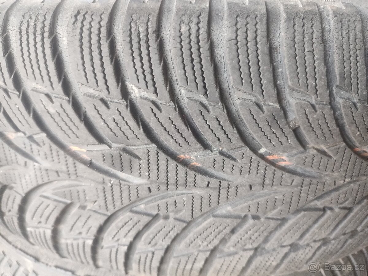 Zimní 205/60/16 - 9