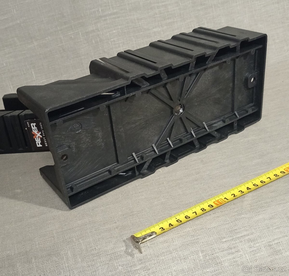 Pokosový box, úhlová šablona na žezání - 9