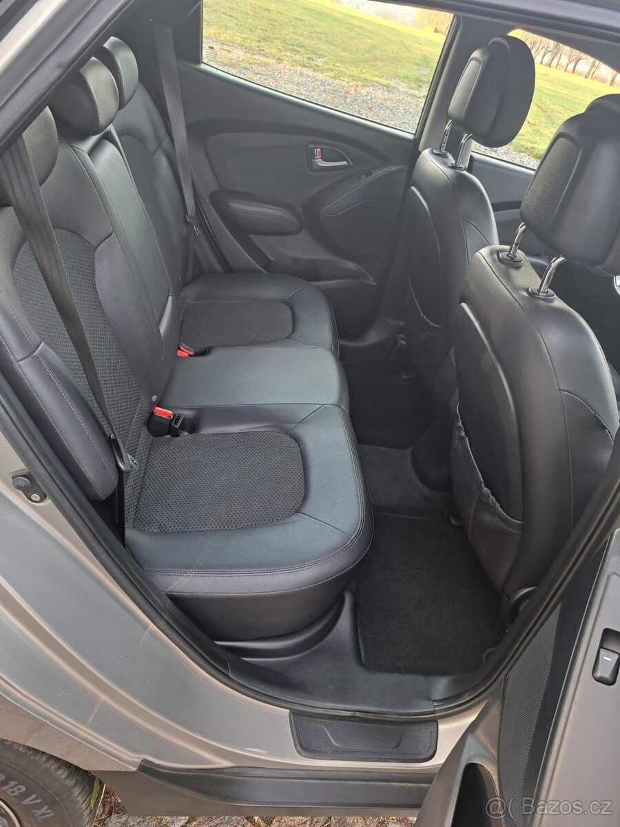 Prodám Hyundai ix35, 2.0 CVVT 120KW Původ ČR - 9