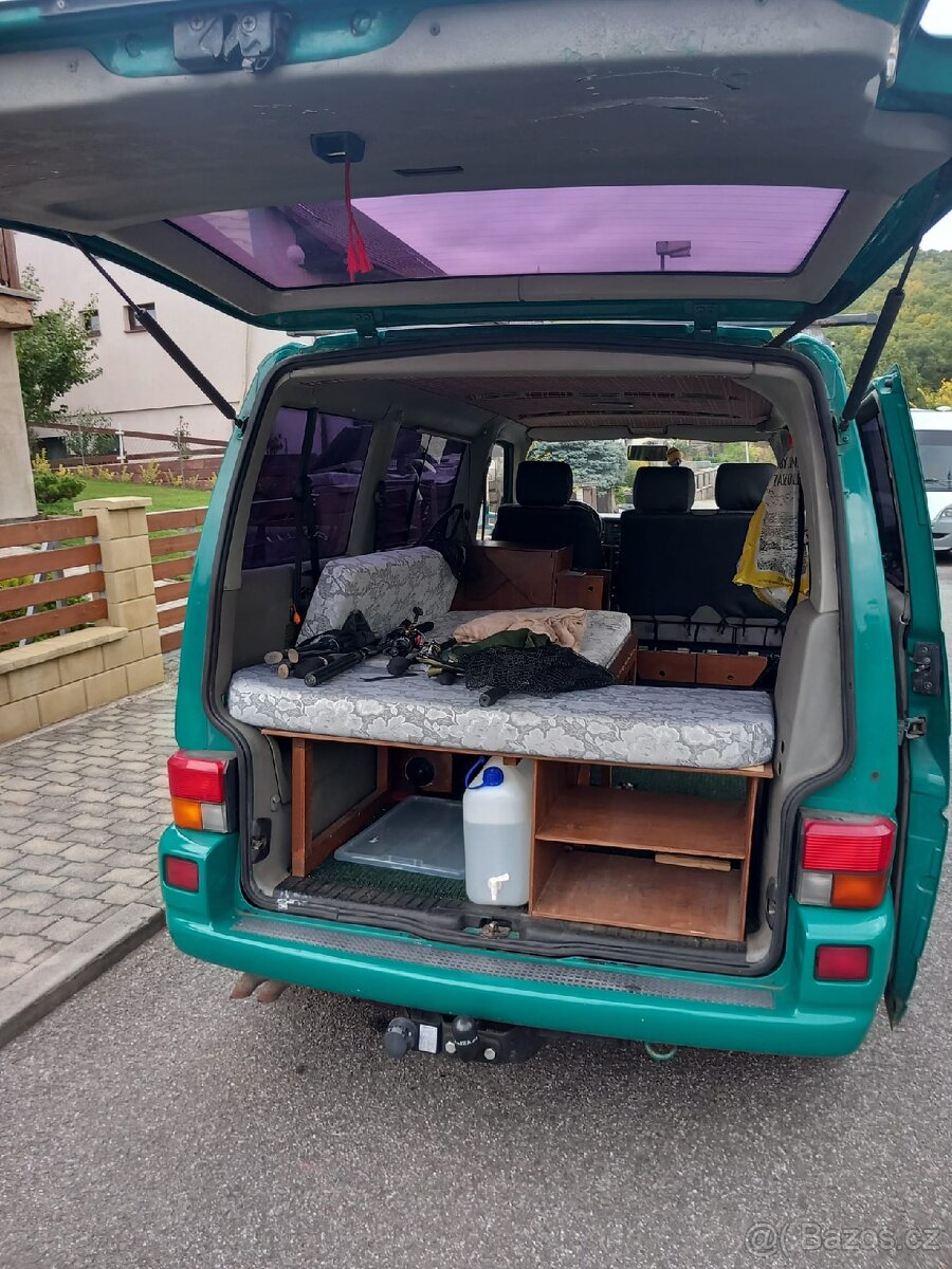 Volkswagen T4 2,5 - 9